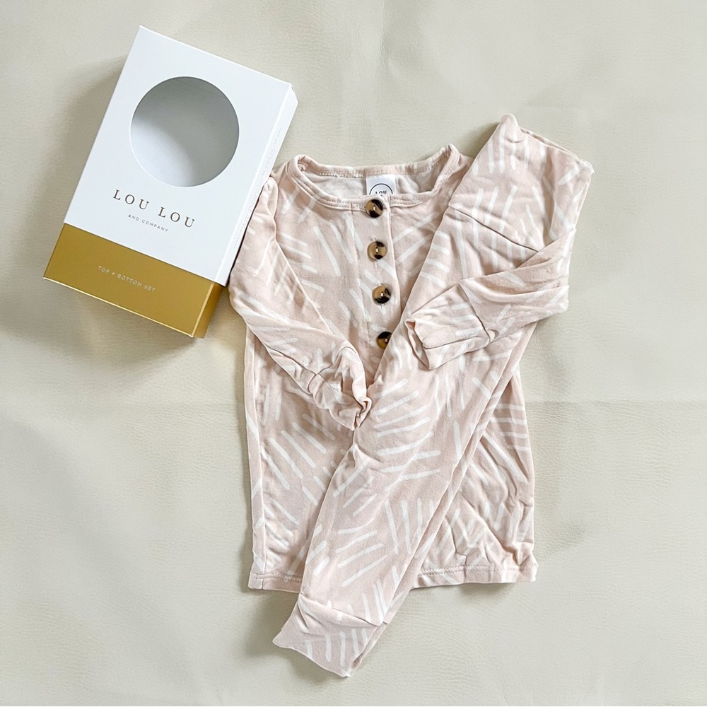 NWT Lou Lou Lee Top + Bottom 3-6 m